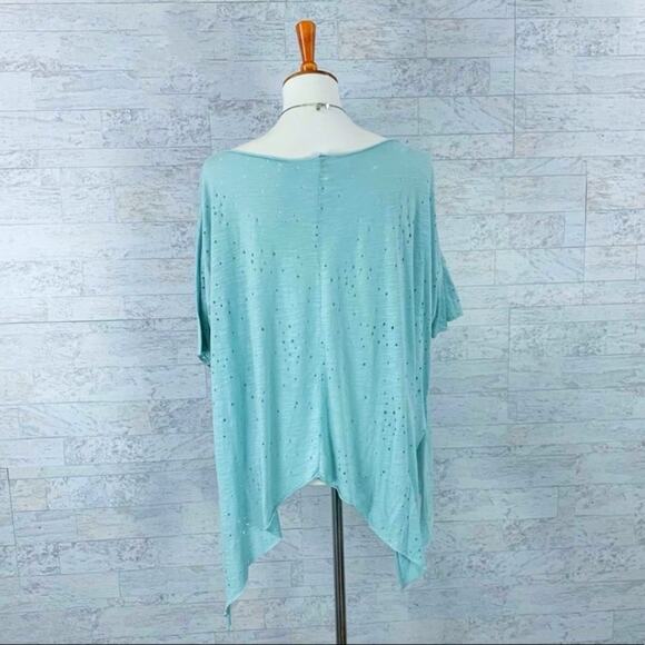 Mint green eyelet handkerchief hem short sleeve asymmetric tunic tee - Picture 4 of 7